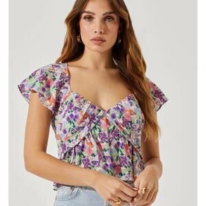 ASTR the Label Floral Cropped Top Size XL Purple Flutter Sleeve